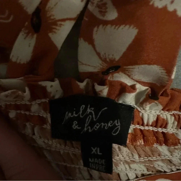 Milk & Honey Orange Butterfly Corset Puff Sleeve Blouse Size XL - Picture 5 of 6